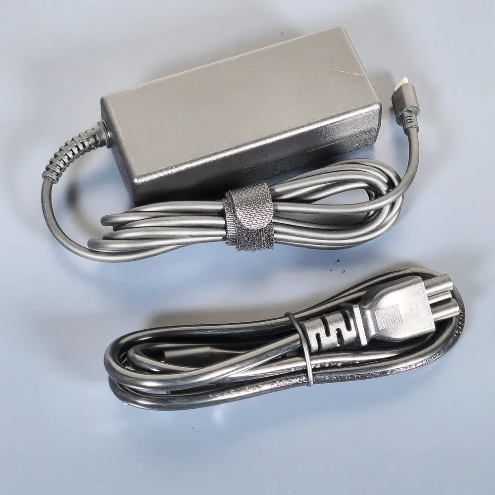 65W USB-C Laptop Charger Replacement AC Adapter PD-67-65‎ Black